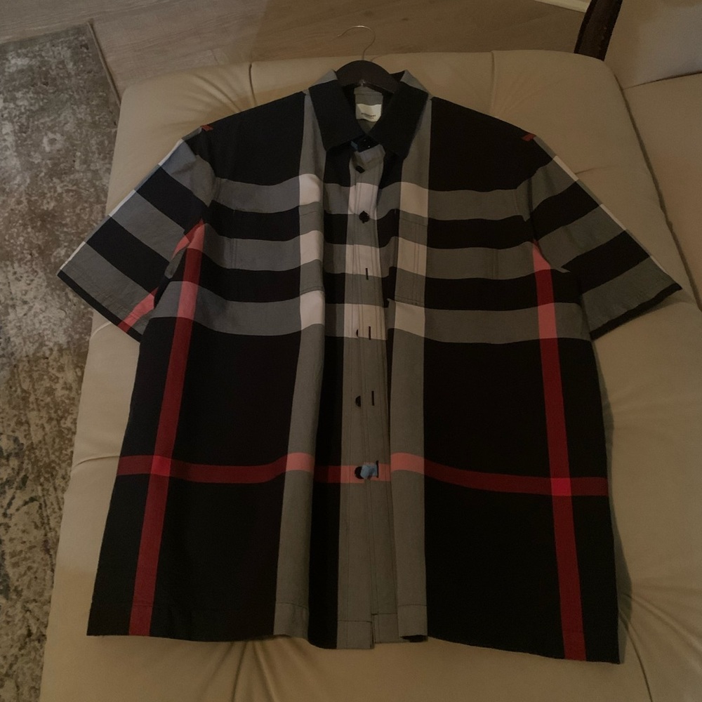 Burberry men button down